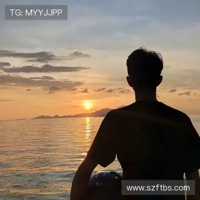 焦轲益